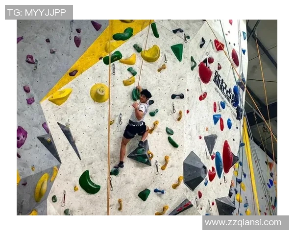 武汉攀岩队在极限运动嘉年华中以65分稳居积分榜首位